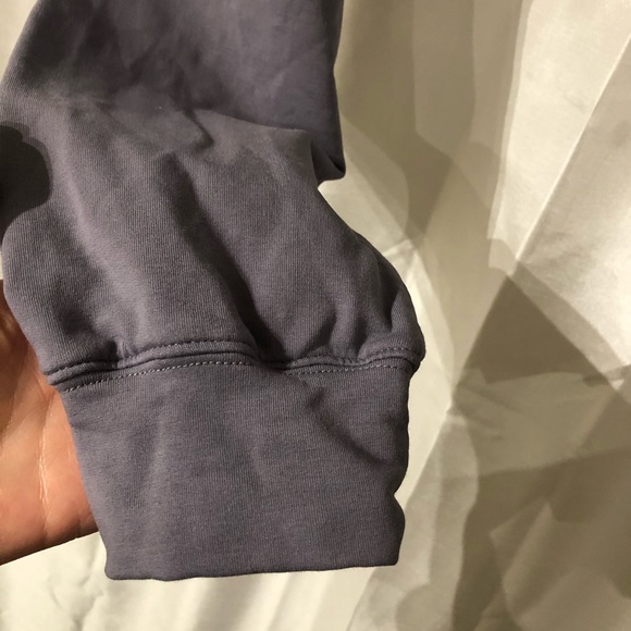 MESHKI Cropped Jumper - Picture 5 of 6